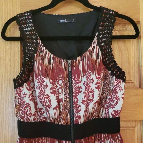 Kensie Dress - Picture 2 of 4